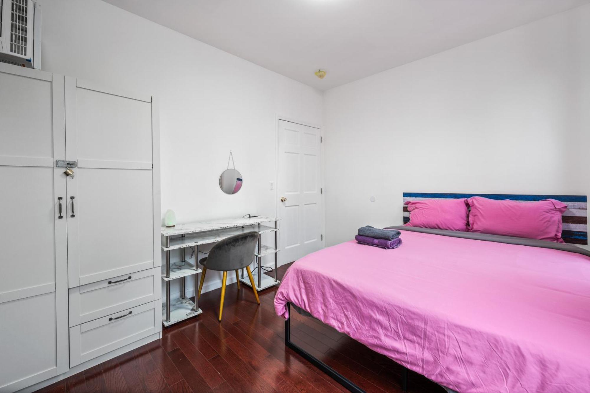 Monthly Lower East Side Two Bedroom Hotel